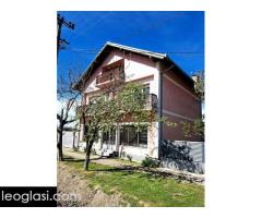 Kuća u Deču, opština Pećinci