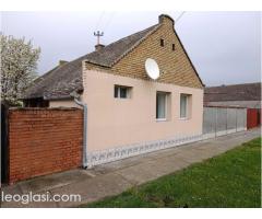 Na prodaju kuća u Bačkom Gradistu